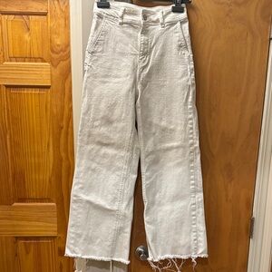 Elegant Cream Wide Leg Jeans, NEVER WORN!